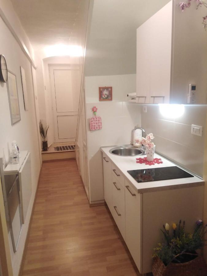 Apartment Nada Povlja  Zewnętrze zdjęcie
