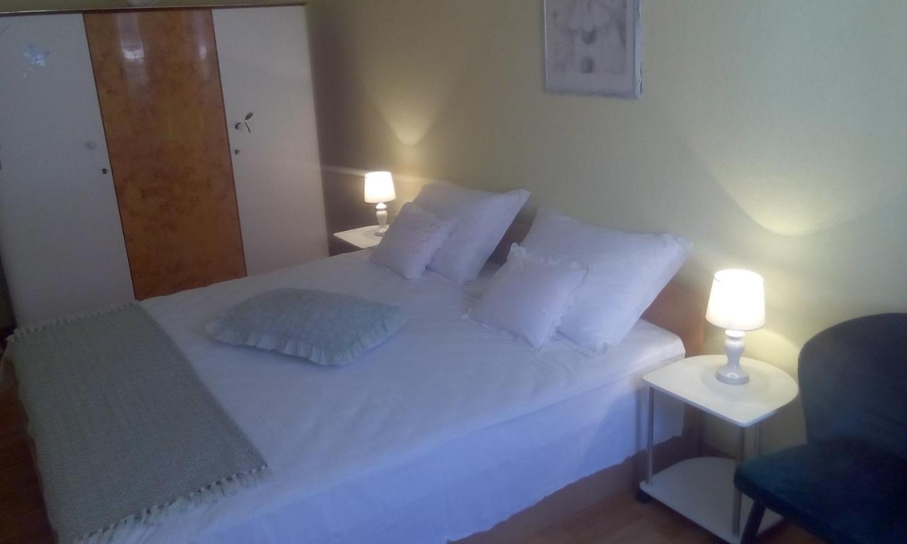 Apartment Nada Povlja  Zewnętrze zdjęcie