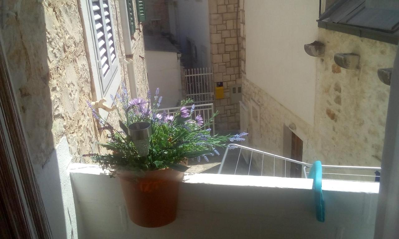Apartment Nada Povlja  Zewnętrze zdjęcie